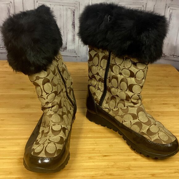 Coach Joyous Brown Signature Print Snow Boots 9.5 - Picture 1 of 9